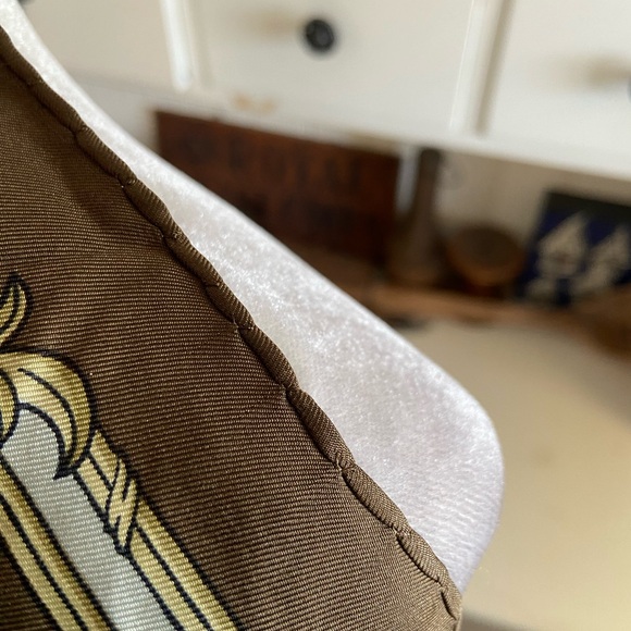 Hermes - Picture 9 of 10